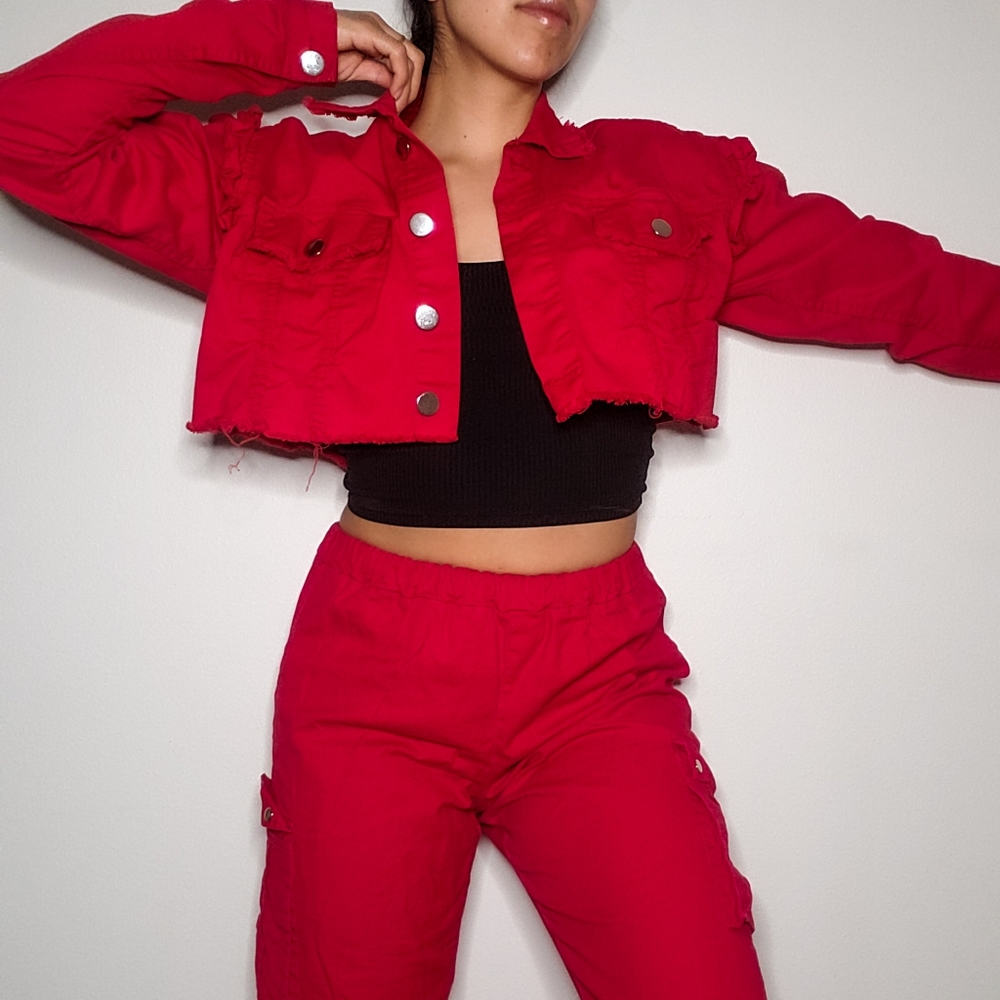 Prettylittlething Jacket- cropped, distressed, red